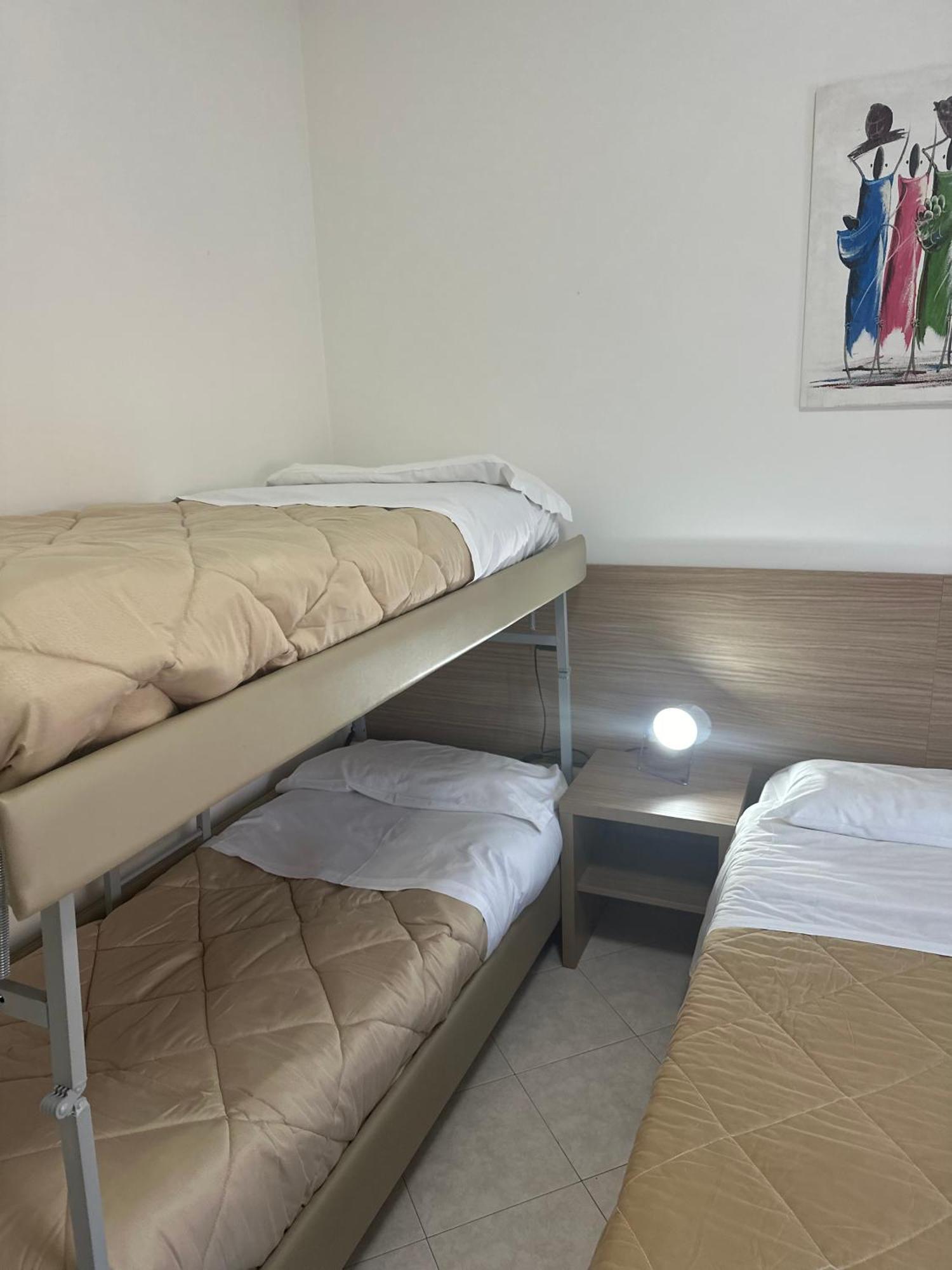 Beach House Holiday Apartments ริมินี ภายนอก รูปภาพ