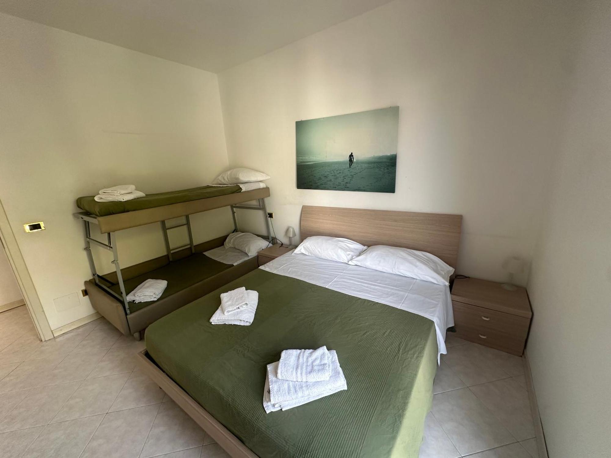Beach House Holiday Apartments ริมินี ภายนอก รูปภาพ