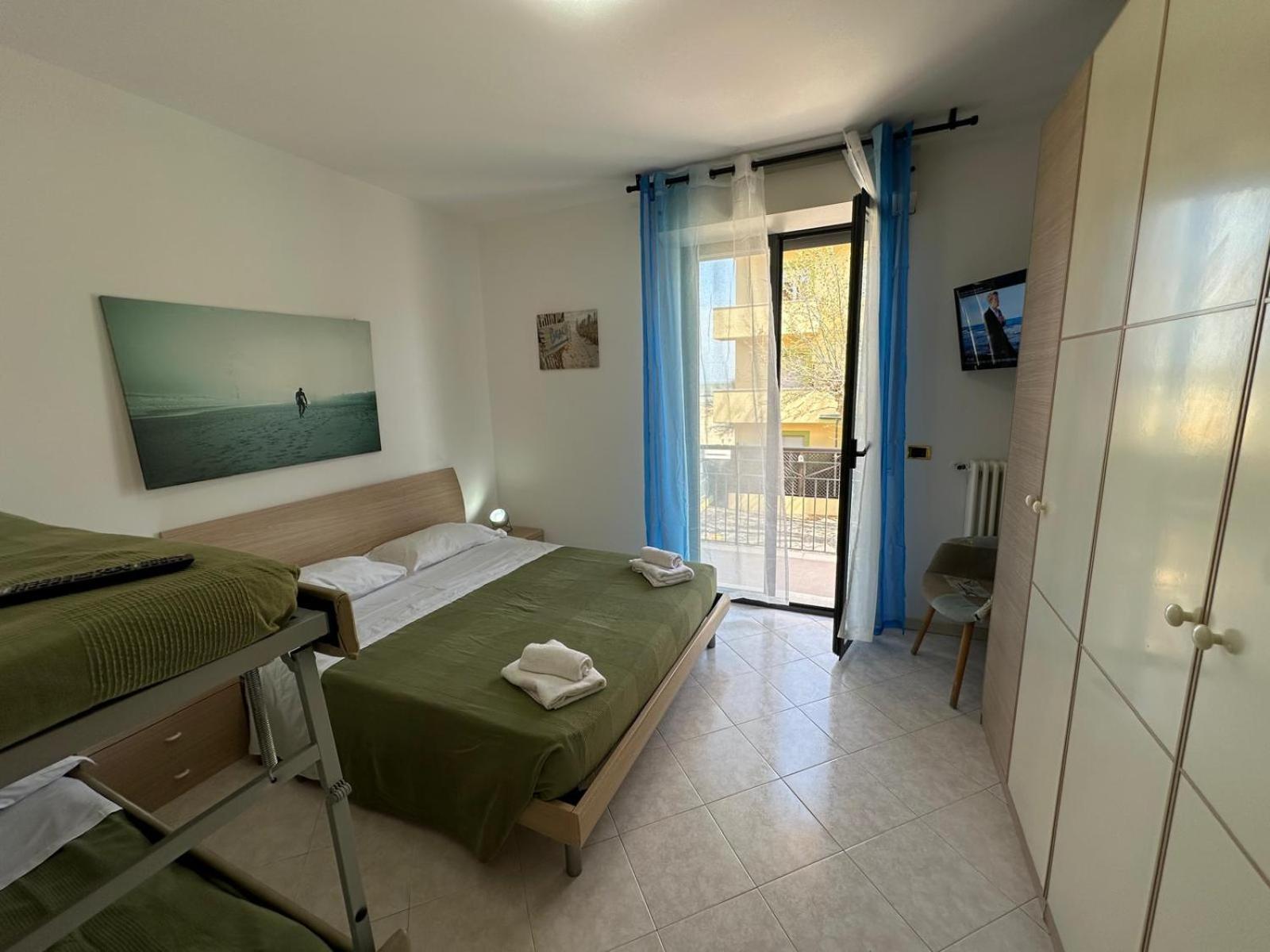 Beach House Holiday Apartments ริมินี ภายนอก รูปภาพ